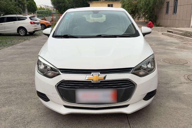 Used Chevrolet Lova RV 2016 1.5L Manual Comfort Edition Front