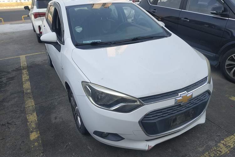Used Chevrolet Lova RV 2016 1.5L Automatic Smart Drive Edition Front Right 45 Deg