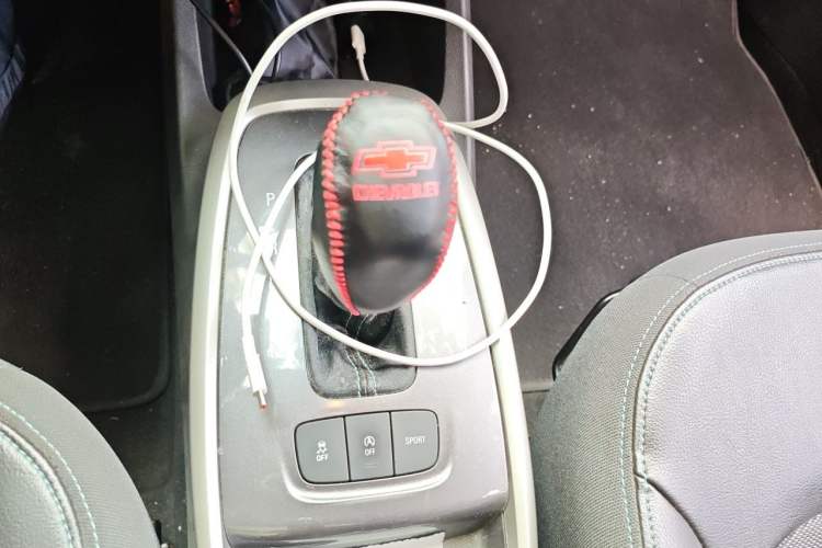 Used Chevrolet Lova RV 2016 1.5L Automatic Smart Drive Edition Gear Lever