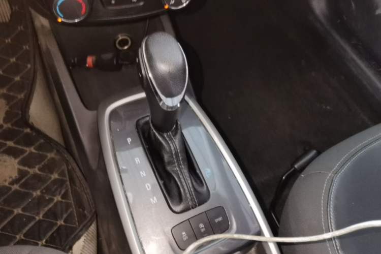 Used Chevrolet Lova RV 2016 1.5L Automatic Smart Drive Edition Gear Lever