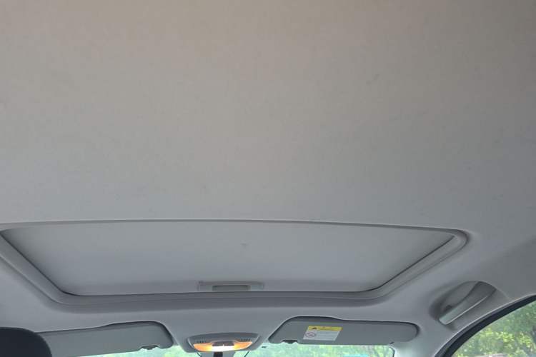 Used Chevrolet Lova RV 2016 1.5L Automatic Smart Drive Edition Headliner