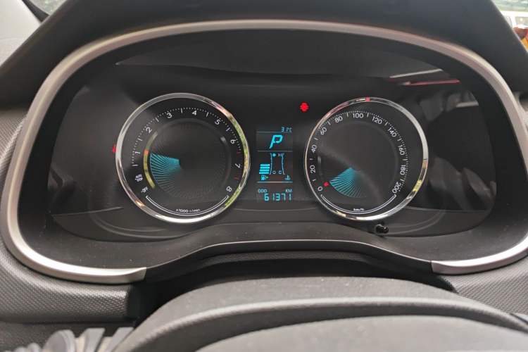 Used Chevrolet Lova RV 2016 1.5L Automatic FunDrive Edition Instrument Cluster