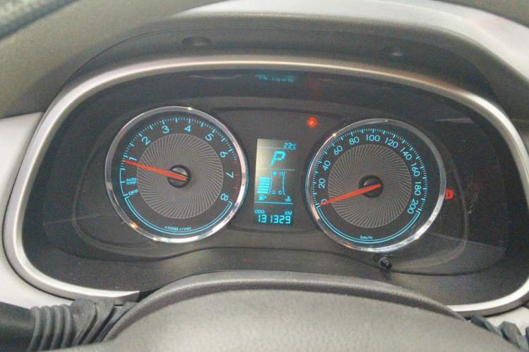 Used Chevrolet Lova RV 2016 1.5L Automatic Comfort Edition Instrument Cluster