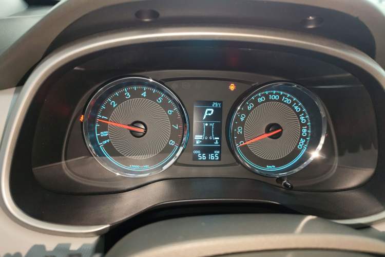 Used Chevrolet Lova RV 2016 1.5L Automatic Comfort Edition Instrument Cluster