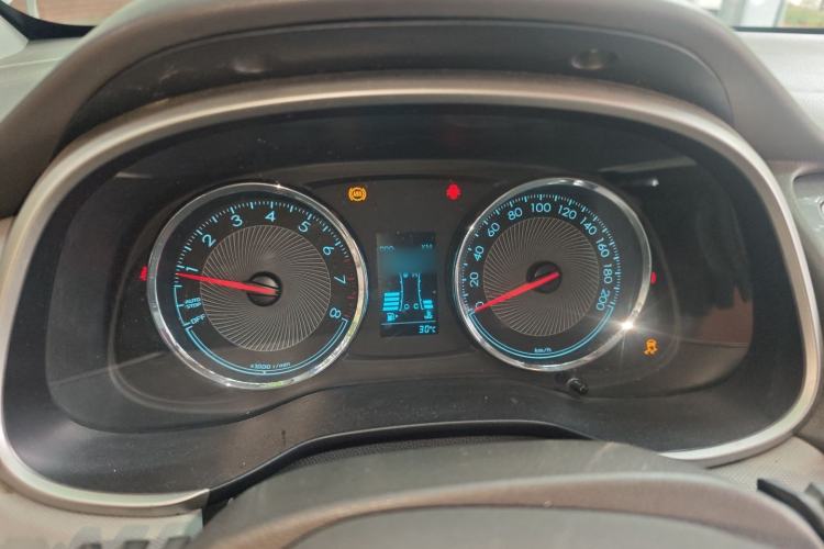Used Chevrolet Lova RV 2016 1.5L Manual Comfort Edition Instrument Cluster