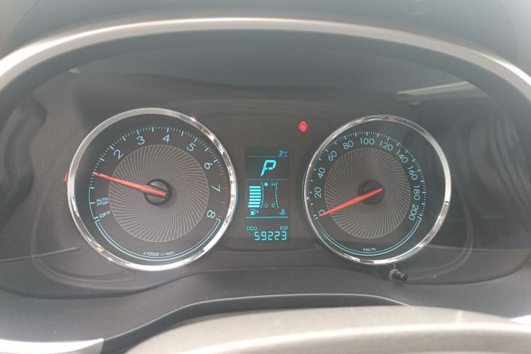 Used Chevrolet Lova RV 2016 1.5L Automatic Comfort Edition Instrument Cluster