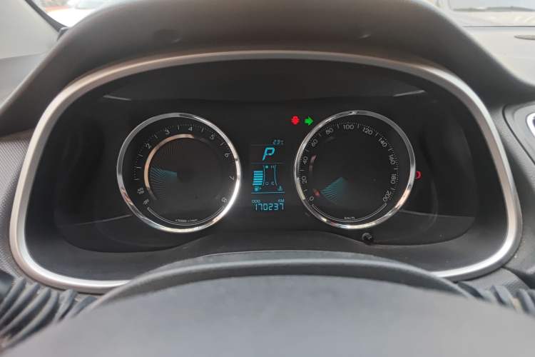 Used Chevrolet Lova RV 2016 1.5L Automatic Smart Drive Edition Instrument Cluster