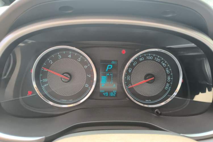 Used Chevrolet Lova RV 2016 1.5L Automatic Comfort Edition Instrument Cluster