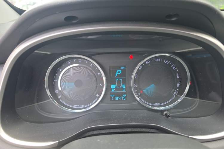 Used Chevrolet Lova RV 2016 1.5L Automatic Smart Drive Edition Instrument Cluster