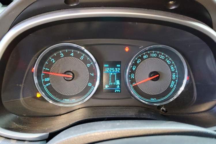Used Chevrolet Lova RV 2016 1.5L Manual Comfort Edition Instrument Cluster