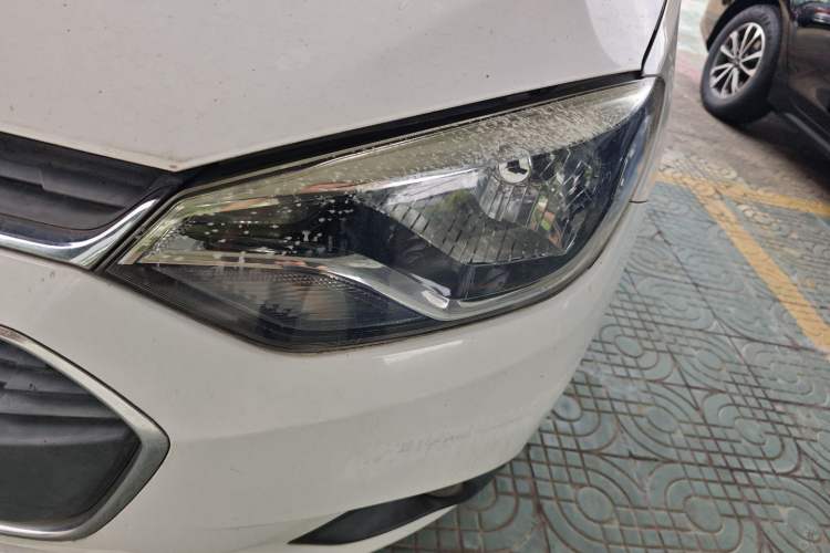 Used Chevrolet Lova RV 2016 1.5L Automatic Smart Drive Edition Left Front Headlight