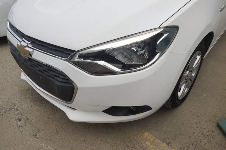 Used Chevrolet Lova RV 2016 1.5L Automatic Smart Drive Edition Left Front Headlight