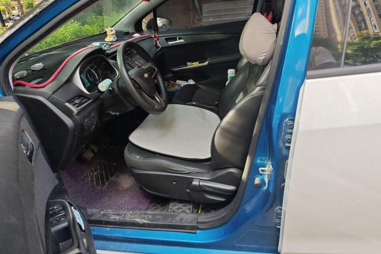 Used Chevrolet Lova RV 2016 1.5L Automatic Smart Drive Edition Left Front Seat
