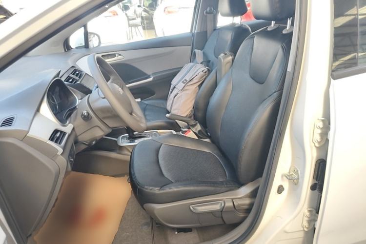 Used Chevrolet Lova RV 2016 1.5L Automatic Comfort Edition Left Front Seat