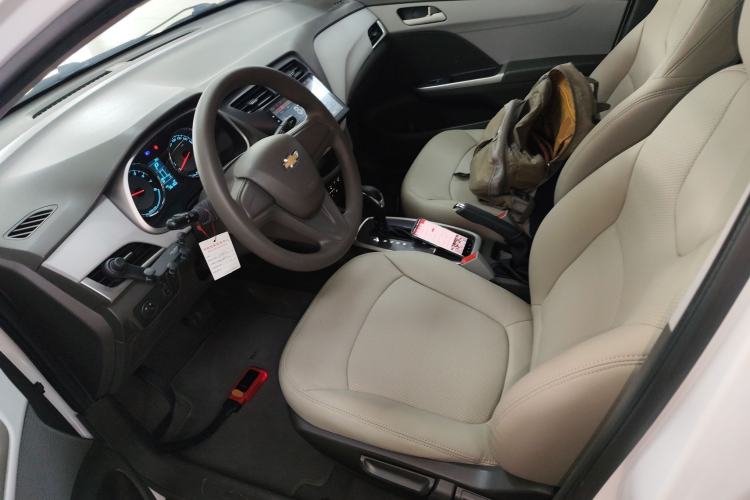 Used Chevrolet Lova RV 2016 1.5L Automatic Comfort Edition Left Front Seat