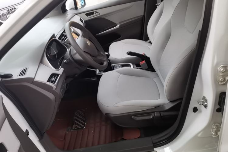 Used Chevrolet Lova RV 2016 1.5L Manual Comfort Edition Left Front Seat