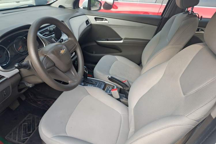Used Chevrolet Lova RV 2016 1.5L Automatic Comfort Edition Left Front Seat