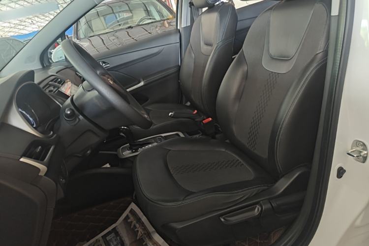 Used Chevrolet Lova RV 2016 1.5L Automatic Smart Drive Edition Left Front Seat