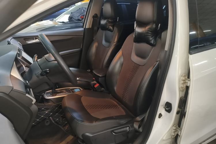 Used Chevrolet Lova RV 2016 1.5L Automatic Smart Drive Edition Left Front Seat