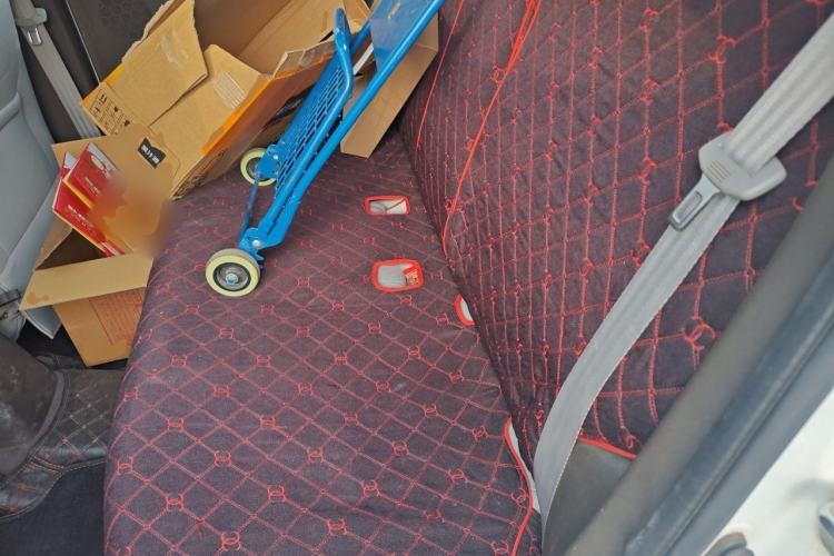 Used Chevrolet Lova RV 2016 1.5L Automatic Comfort Edition Left Rear Seat