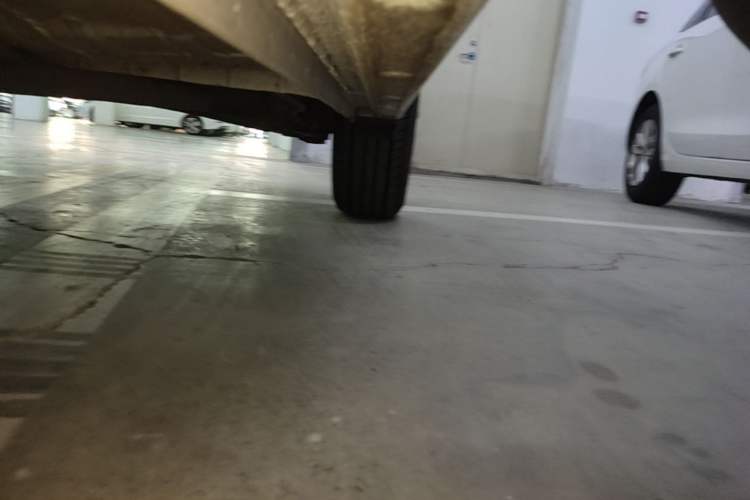 Used Chevrolet Lova RV 2016 1.5L Automatic Comfort Edition Left Side Sill