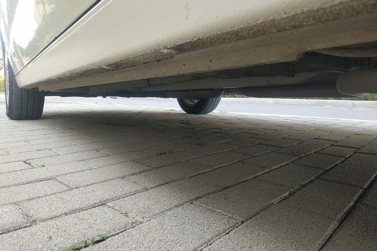 Used Chevrolet Lova RV 2016 1.5L Automatic Smart Drive Edition Left Side Sill