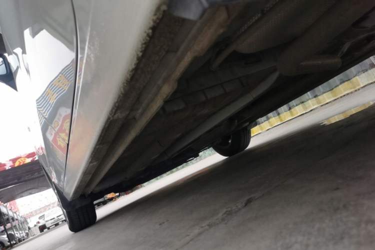 Used Chevrolet Lova RV 2016 1.5L Automatic Comfort Edition Left Side Sill