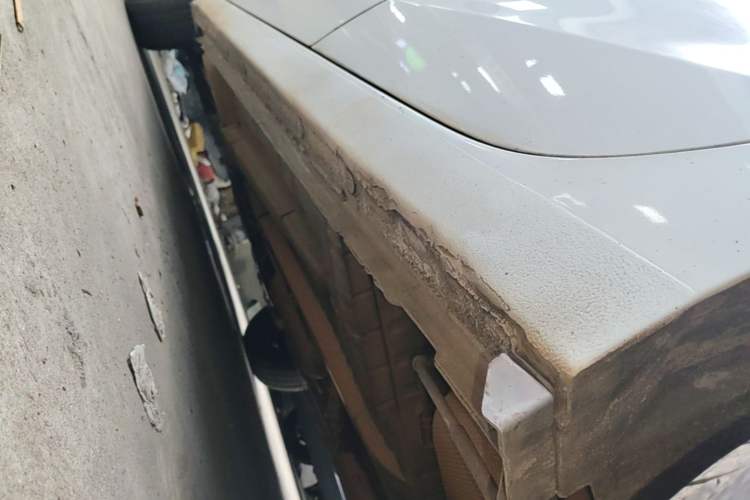 Used Chevrolet Lova RV 2016 1.5L Manual Comfort Edition Left Side Sill