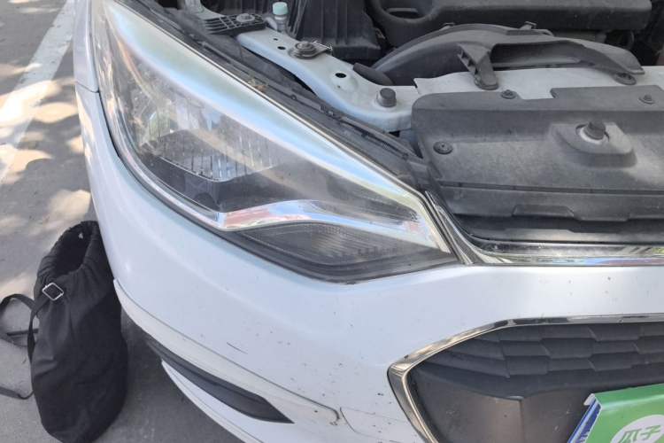 Used Chevrolet Lova RV 2016 1.5L Automatic Comfort Edition Right Front Headlight