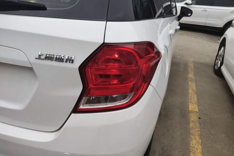 Used Chevrolet Lova RV 2016 1.5L Automatic Smart Drive Edition Right Rear Taillight