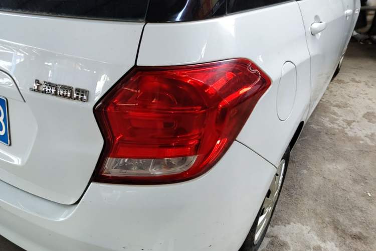Used Chevrolet Lova RV 2016 1.5L Manual Comfort Edition Right Rear Taillight