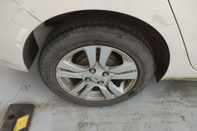 Used Chevrolet Lova RV 2016 1.5L Automatic Smart Drive Edition Right Rear Wheel Hub