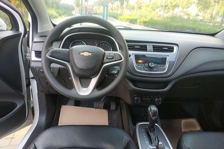 Used Chevrolet Lova RV 2016 1.5L Automatic Smart Drive Edition Steering Wheel