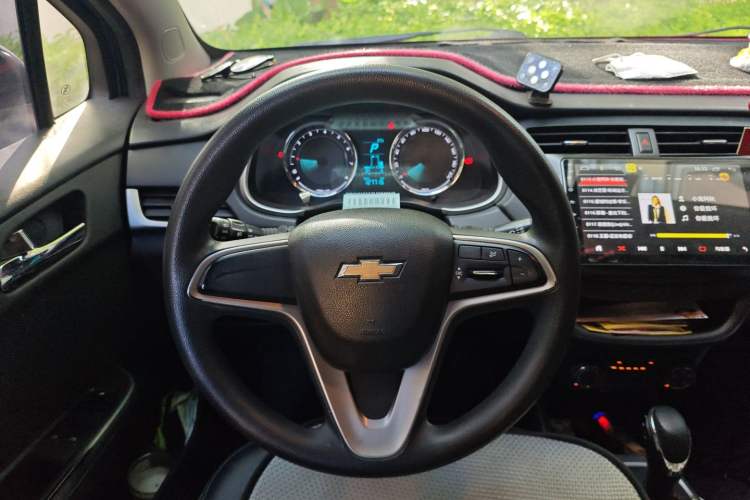 Used Chevrolet Lova RV 2016 1.5L Automatic Smart Drive Edition Steering Wheel