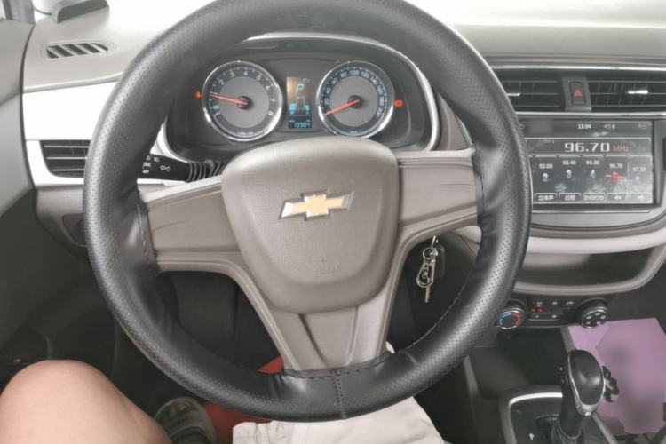 Used Chevrolet Lova RV 2016 1.5L Automatic Comfort Edition Steering Wheel