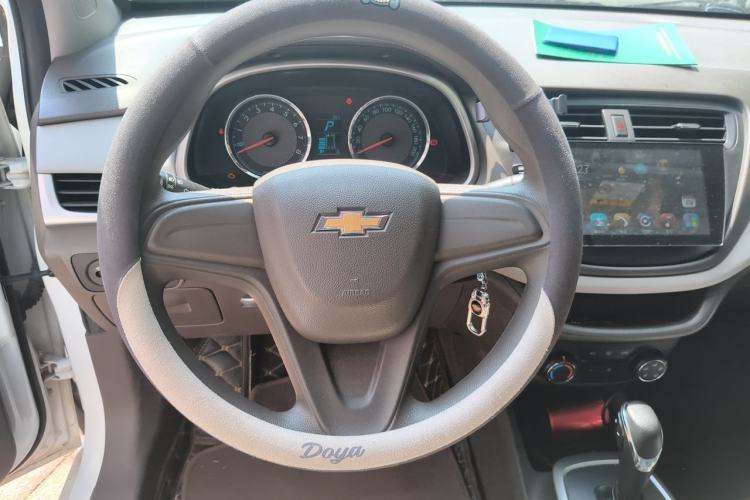Used Chevrolet Lova RV 2016 1.5L Automatic Comfort Edition Steering Wheel