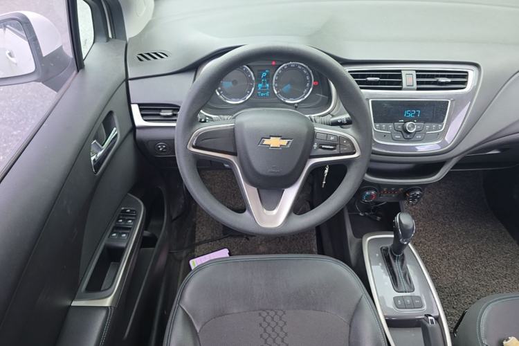 Used Chevrolet Lova RV 2016 1.5L Automatic Smart Drive Edition Steering Wheel