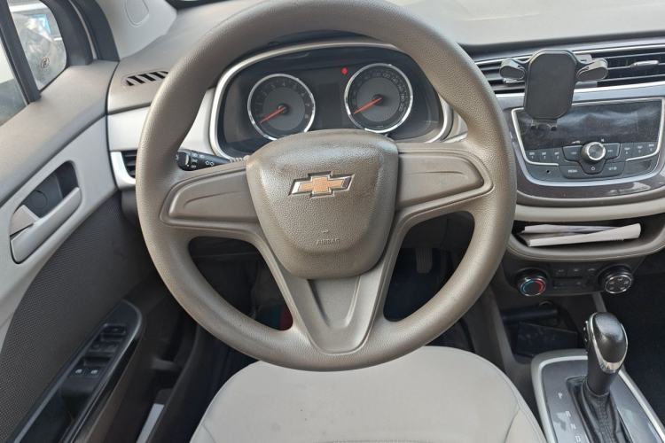 Used Chevrolet Lova RV 2016 1.5L Automatic Comfort Edition Steering Wheel