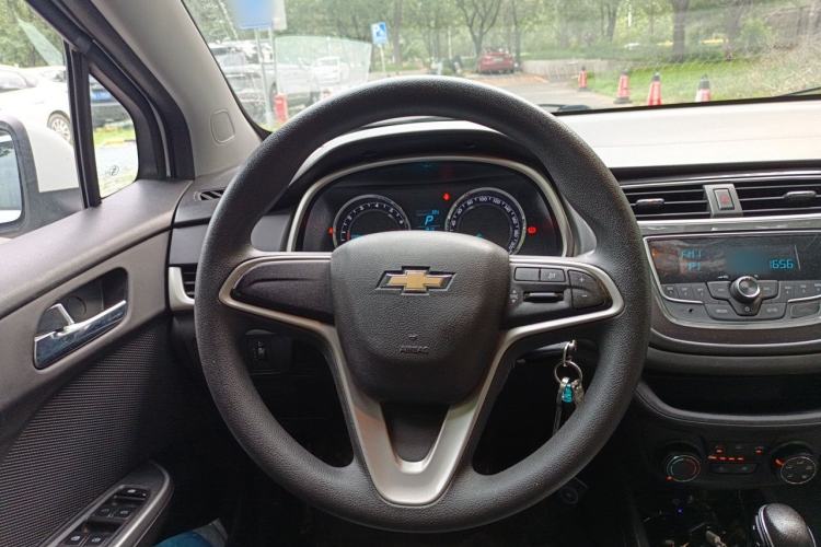 Used Chevrolet Lova RV 2016 1.5L Automatic Smart Drive Edition Steering Wheel