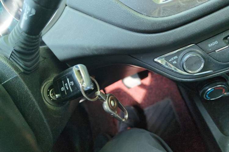 Used Chevrolet Lova RV 2016 1.5L Automatic FunDrive Edition Vehicle Key