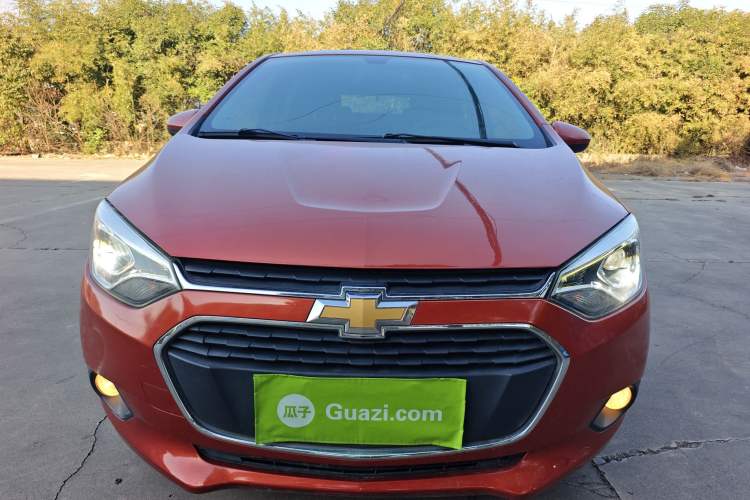 Used Chevrolet Lova RV 2016 1.5L Automatic FunDrive Edition Front