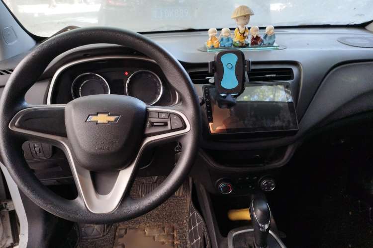 Used Chevrolet Lova RV 2018 1.5L Automatic Smart Drive Model Center Console