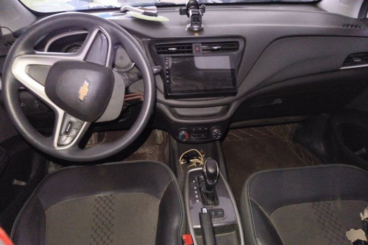 Used Chevrolet Lova RV 2018 1.5L Automatic Smart Drive Model Center Console