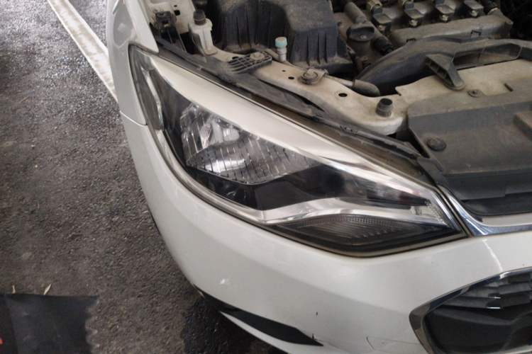Used Chevrolet Lova RV 2018 1.5L Automatic Smart Drive Model Engine Bay Right