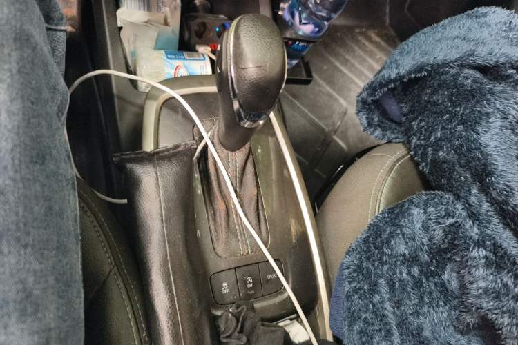 Used Chevrolet Lova RV 2018 1.5L Automatic Smart Drive Model Gear Lever