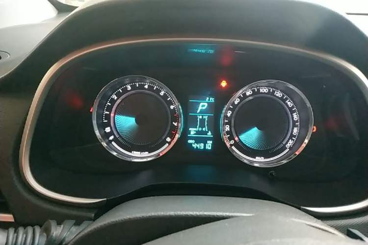 Used Chevrolet Lova RV 2018 1.5L Automatic Smart Drive Model Instrument Cluster