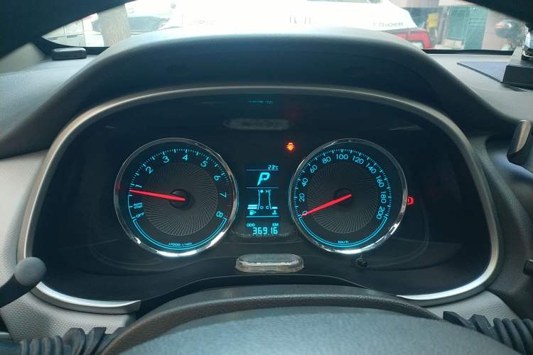 Used Chevrolet Lova RV 2018 1.5L Automatic Comfort Edition Instrument Cluster