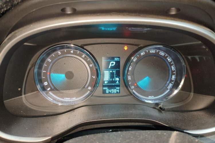Used Chevrolet Lova RV 2018 1.5L Automatic Smart Drive Model Instrument Cluster