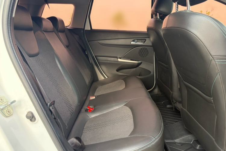 Used Chevrolet Lova RV 2018 1.5L Automatic Smart Drive Model Interior 3