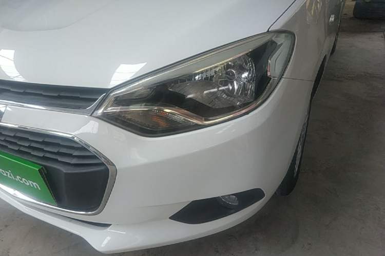 Used Chevrolet Lova RV 2018 1.5L Automatic Smart Drive Model Left Front Headlight
